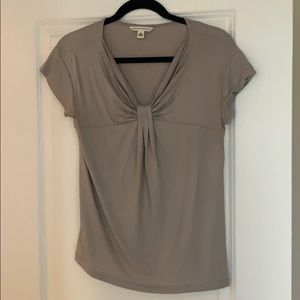 BANANA REPUBLIC Tan shirt